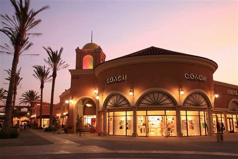 los americas outlet san diego.